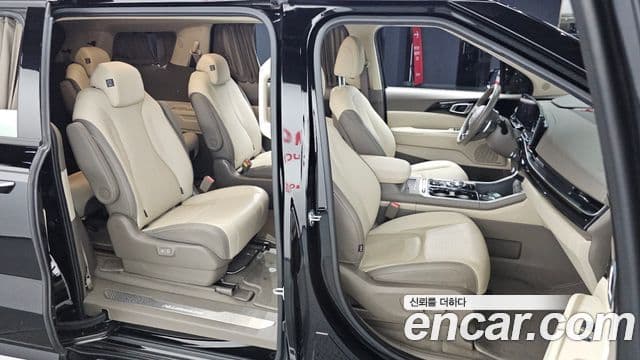 Kia Carnival 2024 — Şəkil 11/20