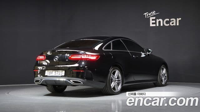 Mercedes-Benz E-Class 2019 — Şəkil 2/20