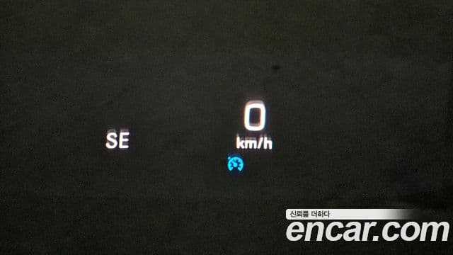 Mercedes-Benz E-Class 2019 — Şəkil 17/20