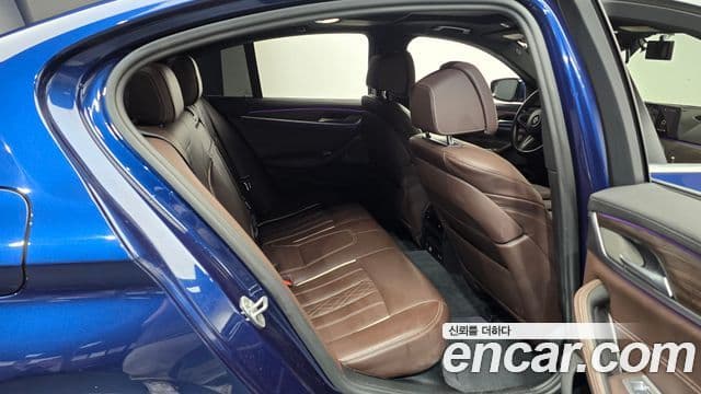 BMW 5 Series 2020 — ფოტო 12/20