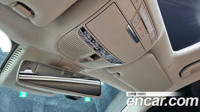 Mercedes-Benz E-Class 2018 — Şəkil 18/20