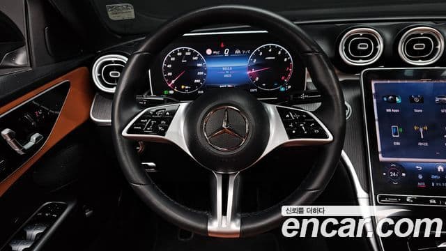 Mercedes-Benz C-Class 2023 — ფოტო 13/20