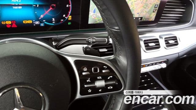 Mercedes-Benz GLE-Class 2019 — Şəkil 9/20