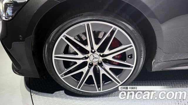 Mercedes-Benz AMG GT 2023 — Photo 3/20