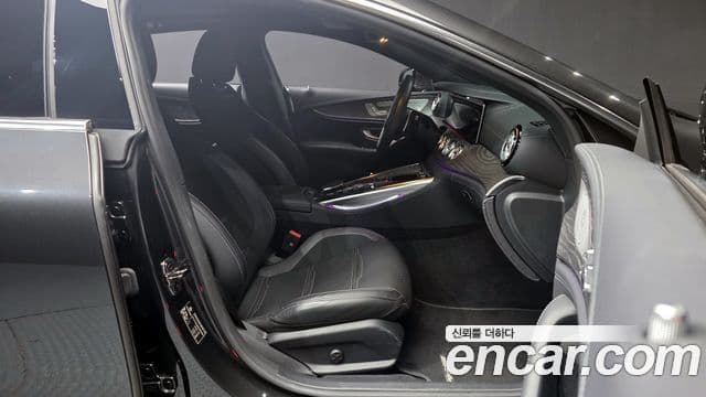 Mercedes-Benz AMG GT 2023 — Photo 12/20