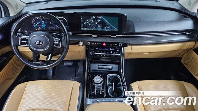 Kia Carnival 2020 — ფოტო 7/20