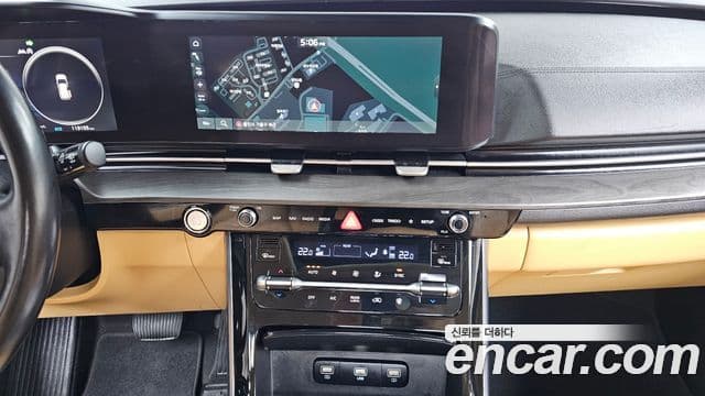 Kia Carnival 2020 — ფოტო 14/20