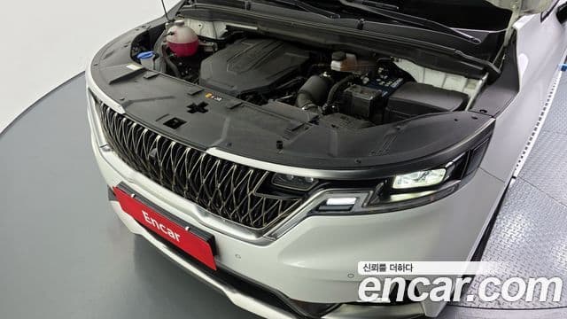 Kia Carnival 2022 — фото 6 из 20