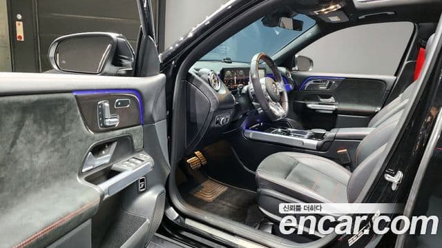 Mercedes-Benz GLB-Class 2023 — ფოტო 11/20