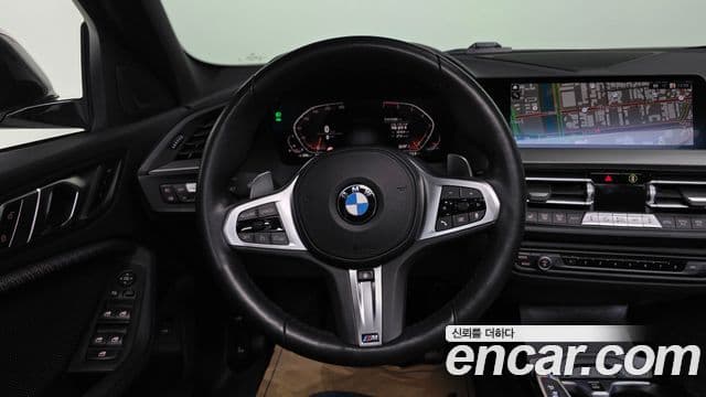 BMW 1 Series 2023 — ფოტო 7/20