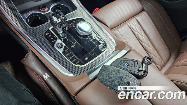 BMW X5 2023 — ფოტო 8/20