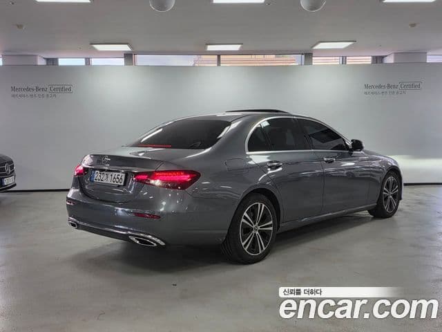 Mercedes-Benz E-Class 2020 — ფოტო 3/17