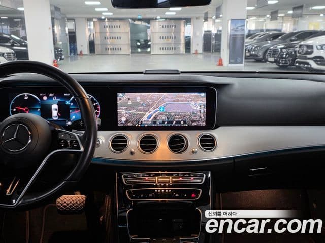 Mercedes-Benz E-Class 2020 — ფოტო 2/17