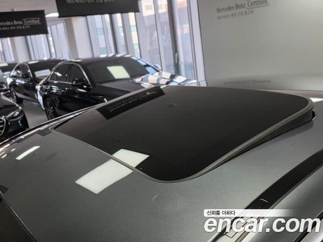 Mercedes-Benz E-Class 2020 — ფოტო 14/17