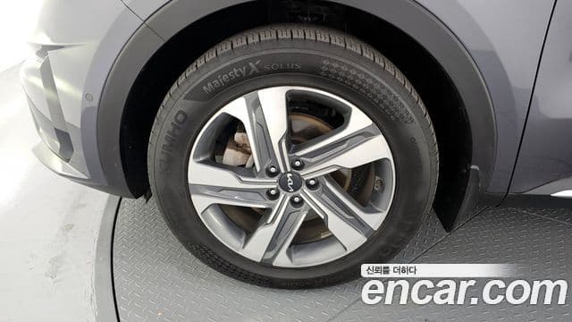 Kia Sorento 2021 — фото 5 из 20
