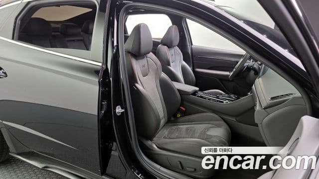 Hyundai Sonata 2022 — Фото 11/20