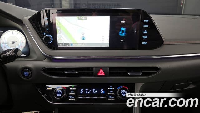Hyundai Sonata 2022 — Фото 18/20