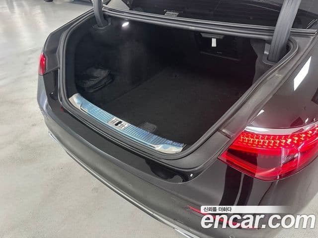 Mercedes-Benz S-Class 2021 — Фото 11/17
