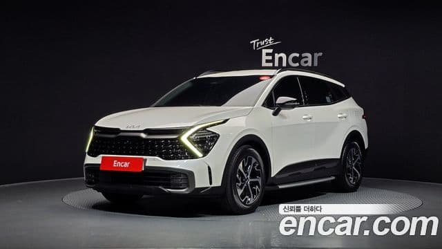Kia Sportage 2023 — ფოტო 1/20