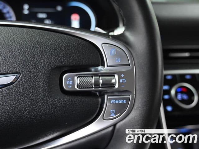 Genesis GV80 2020 — ფოტო 18/20