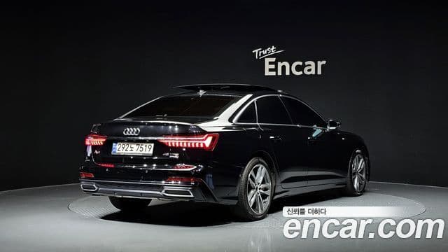 Audi A6 2022 — Фото 2/20