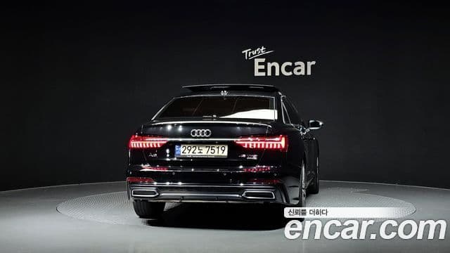Audi A6 2022 — Фото 4/20