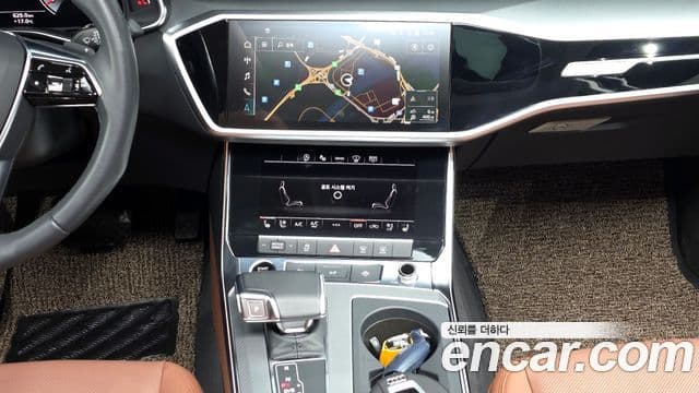 Audi A6 2023 — фото 14 из 20