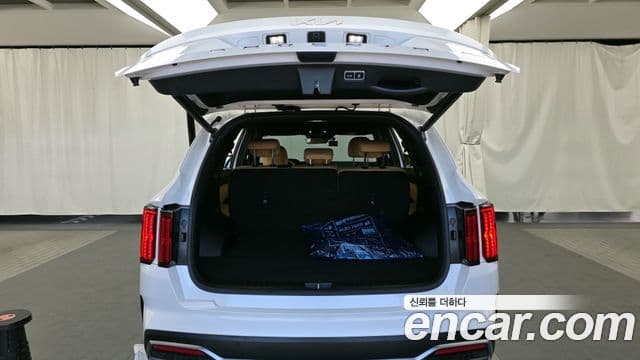 Kia Sorento 2022 — Şəkil 20/20