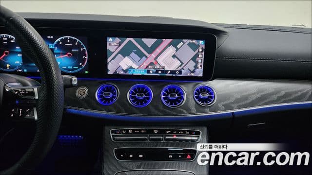 Mercedes-Benz CLS-Class 2022 — Фото 16/17