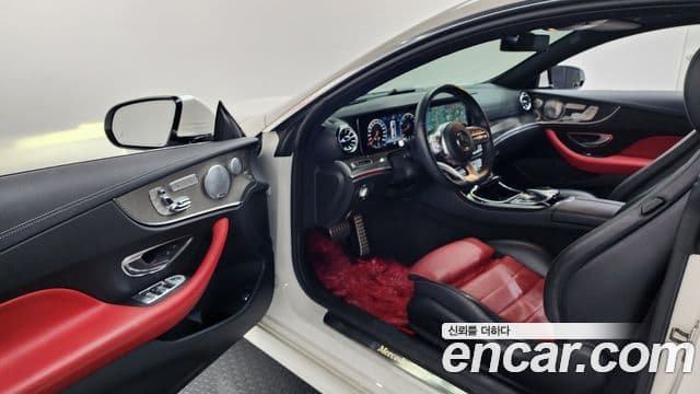 Mercedes-Benz E-Class 2019 — ფოტო 10/20