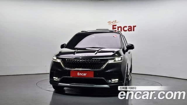 Kia Carnival 2020 — ფოტო 3/20