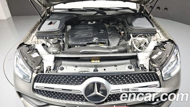 Mercedes-Benz GLC-Class 2022 — Photo 2/20
