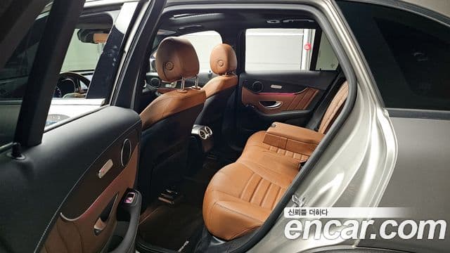 Mercedes-Benz GLC-Class 2022 — Photo 20/20