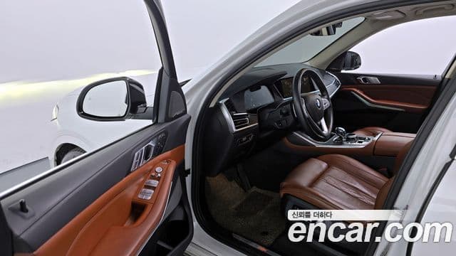 BMW X7 2022 — Şəkil 10/20