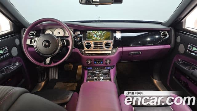 Rolls-Royce Ghost 2020 — ფოტო 7/20