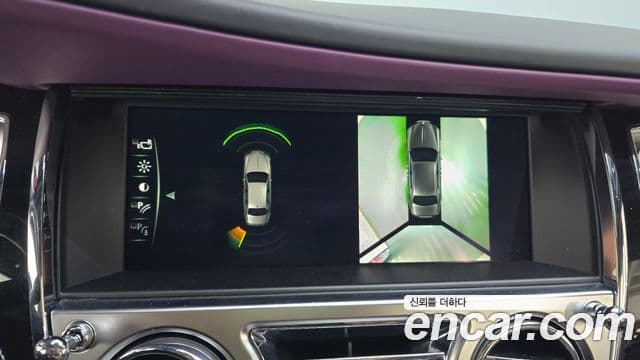 Rolls-Royce Ghost 2020 — фото 15 из 20