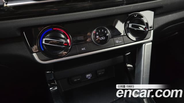 Kia Seltos 2021 — Şəkil 8/20
