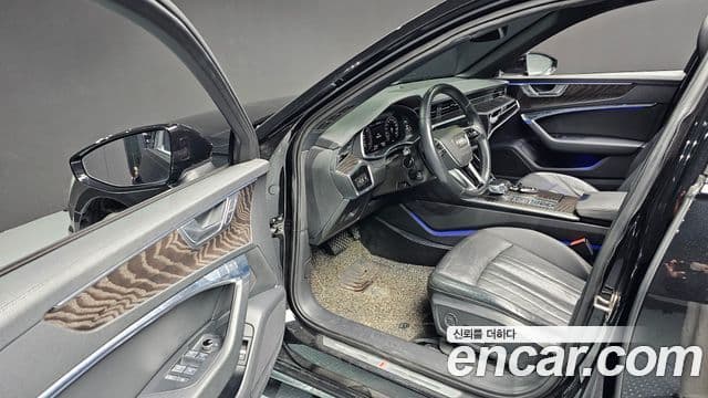 Audi A6 2020 — ფოტო 9/20