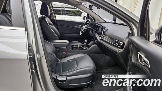 Kia Sportage 2021 — ფოტო 11/20