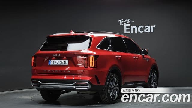 Kia Sorento 2021 — ფოტო 2/20