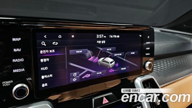 Kia Sorento 2021 — ფოტო 16/20