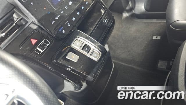 Hyundai Staria 2021 — фото 9 из 20
