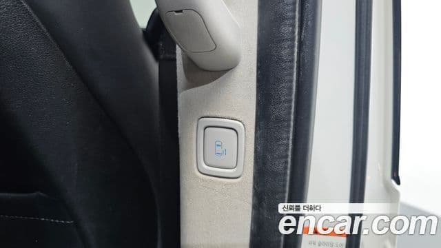 Hyundai Staria 2021 — фото 19 из 20
