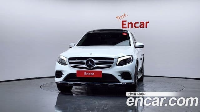 Mercedes-Benz GLC-Class 2019 — ფოტო 16/20