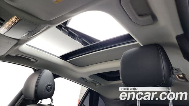 Mercedes-Benz GLC-Class 2019 — ფოტო 10/20