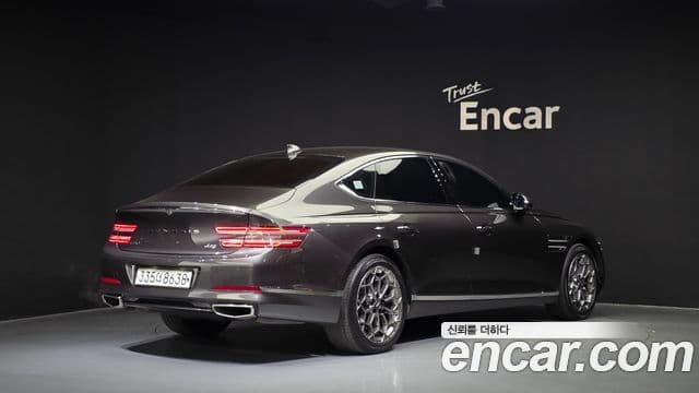 Genesis G80 2021 — Photo 11/20