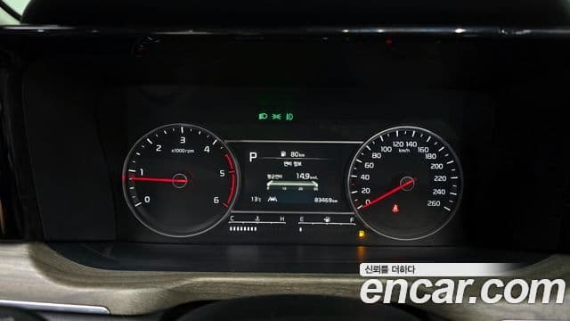 Kia Sorento 2022 — ფოტო 8/20