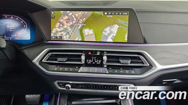 BMW X7 2022 — фото 13 из 20