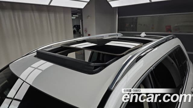 BMW X7 2022 — ფოტო 18/20