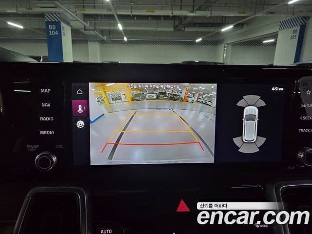 Kia Sorento 2022 — фото 9 из 20